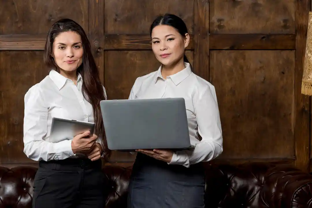 Office Apparel Uniforms That Combine Modern Style and Everyday Comfort